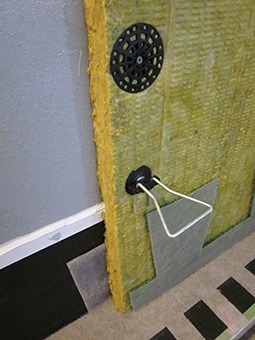 Fully accessorized brick veneer cavity wall