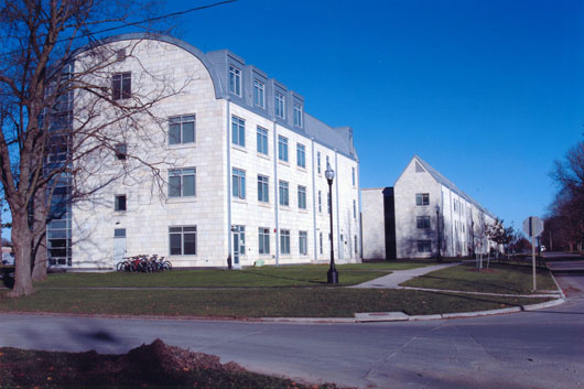 Grinnell College - Residence East Campus