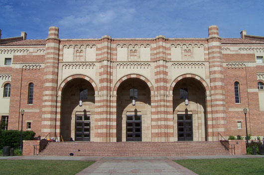 UCLA - Glorya Kaufman Hall
